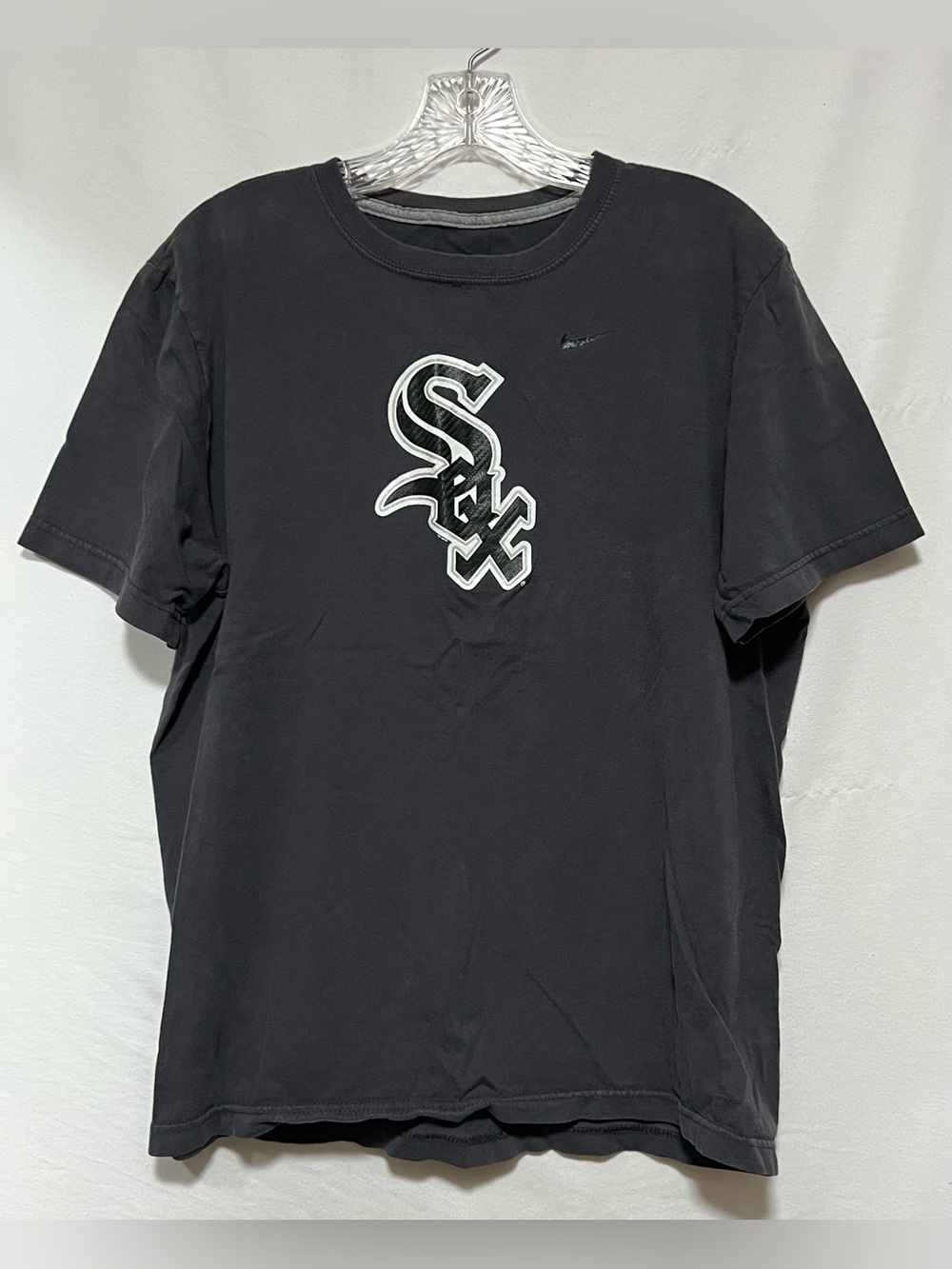 Nike Regular Fit Chicago White Sox Logo Short-Sleeve Cotton T-Shirt Sports - Picture 2 of 5